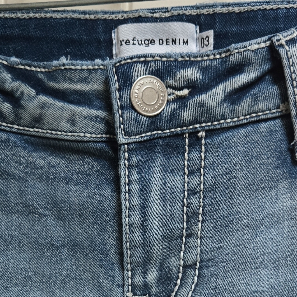 Refuge Women's 03 Classic Blue Women's Boot Cut Jeans - Picture 3 of 10